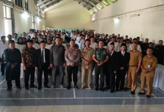 Pelantikan dan pembekalan sejumlah anggota Pengawas Tempat Pemungutan Suara (PTPS), berlangsung di Balai Desa Bungur, Kec. Tulakan, Kab. Pacitan, Selasa (23/01/2024). 
