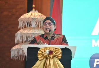 Menteri Desa, Pembangunan Daerah Tertinggal, dan Transmigrasi Abdul Halim Iskandar saat membuka Rapat Kerja Kemendes PDTT Tahun Anggaran 2024 di Bali, Senin (15/1/2024)