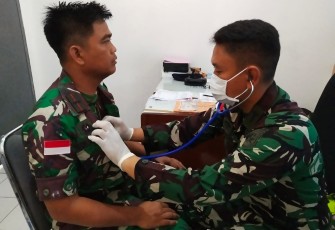 Prajurit dan PNS Lanal Ranai Laksanakan Urikkes Berkala Tahun Anggaran 2024