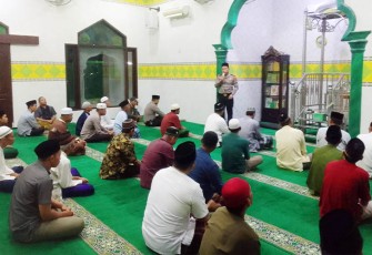 Kasat Binmas Polrestabes Medan Safari Subuh