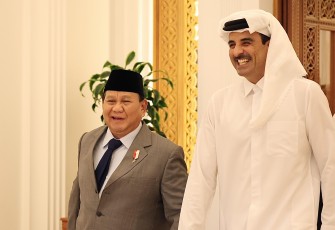 Menteri Pertahanan RI Prabowo Subianto menemui pemimpin negara Qatar atau Emir Qatar, Yang Mulia Sheikh Tamim bin Hamad Al Thani, di Istana Amiri Diwan, Doha, Qatar, Rabu (15/5/2024)