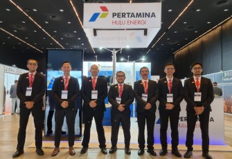 Tim Pertamina EP dan Pertamina EP Cepu Field zona 11 saat menerima penghargaan Platinum Award dan The Best Foreign Innovation Award di Kotawice Polandia pada 21-23 Mei 2024