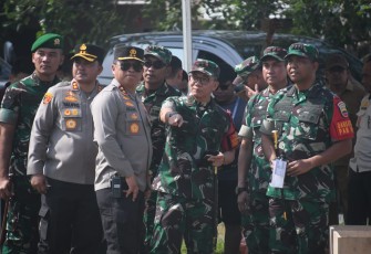 Pangdam I/BB saat Dampingi Presiden Jokowi Resmikan Gerbang Tol Lima Puluh dan Silaturahmi dengan Peserta JKN-KIS