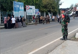 TNI-Polri di HST Kawal Penertiban APK