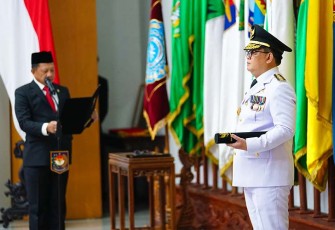 Prosesi pelantikan Penjabat (Pj) Gubernur Jawa Timur Adhy Karyono di Gedung C Kementerian Dalam Negeri RI Jakarta, Jumat 16/2/2024..