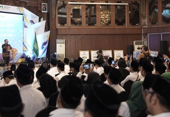 Menag dihadapan ratusan ASN Kanwil Kemenag Provinsi Jawa Tengah, Semarang, Minggu (4/2/2024).