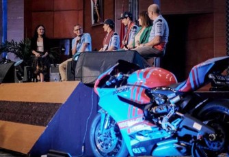 Menparekraf Sandiaga dalam Kickoff Press Conference Gresini Racing Team di Balairung Soesilo Soedarman, Gedung Sapta Pesona, Jakarta Pusat, Sabtu (3/2/2024).