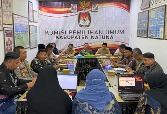 Kapolres Natuna saat Siap Amankan Pendistribusian Logistik Pemilu 2024