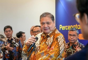 Menko Perekonomian Airlangga Hartarto 