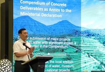 Menteri Koordinator Bidang Kemaritiman dan Investasi Luhut Binsar Pandjaitan pada rapat Briefing World Water Forum ke-10, Senin (4/3/2024).