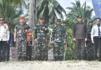 Upacara penutupan dipimpin langsung oleh Komandan Lanud Raden Sadjad Natuna, Kolonel Pnb Dedy Iskandar, S.Sos., M.M.S., dan dihadiri oleh Para Forkopimda Natuna.