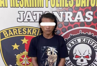 Tersangka saat diamankan