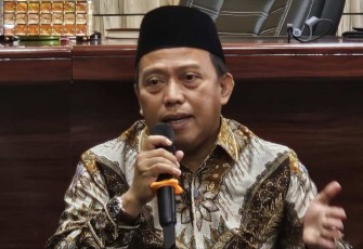 Direktur Urusan Agama Islam dan Bina Syariah Kemenag, Arsad Hidayat