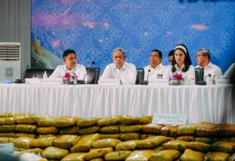 Wamensos Agus Jabo Priyono saat konferensi pers di BNN Jakarta, Senin (3/3)