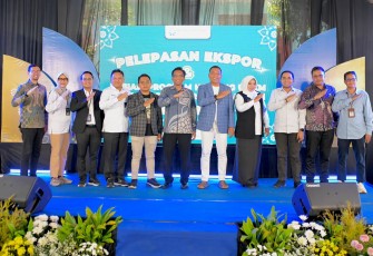 Pelepasan ekspor kopi Argopuro Walida ke Jeddah Arab Saudi, Senin 6/10)