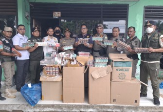 Bea Cukai dan Satpol PP Gelar Operasi Pasar Rokok Ilegal