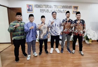 Wakil Menteri Transmigrasi Viva Yoga Mauladi menerima Pengurus Pusat Gerakan Mahasiswa Hidayatullah (GMH)
