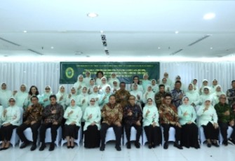 Dharmayukti Karini Mahkamah Agung RI Selenggarakan Program Bantuan Dana Beasiswa 