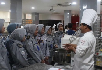 BPPSDM KP terus memperkuat sistem pendidikan vokasi berbasis praktik industri dan kebutuhan dunia kerja melalui pendekatan teaching factory.