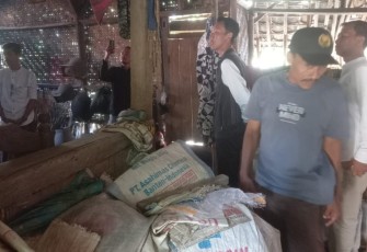Kondisi rumah nenek Rumi di kampung Margamulya, Kabupaten Lebak