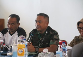 Dandim Madiun Letkol Kav Widhi Bayu Sudibyo saat hadiri kegiatan diskusi 