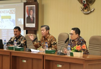Direktur SUPD III Kemendagri, TB Chaerul Dwi Sapta dalam Rakor Pemerintah Pusat dan Daerah untuk mendukung kegiatan Sail To Indonesia 2025 yang digelar di Jakarta, beberapa waktu lalu.