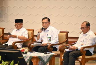 Dirjen Pendidikan Anak Usia Dini, Pendidikan Dasar dan Pendidikan Menengah, Gogot Suharwoto