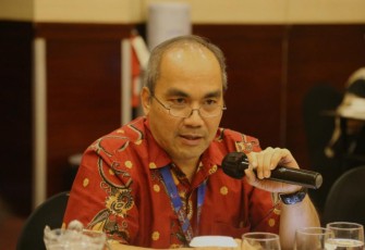 Deputi bidang Pengawasan Koperasi Kemenkop Herbert Siagian