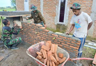 Pasang batu bata pembuatan sumur bor