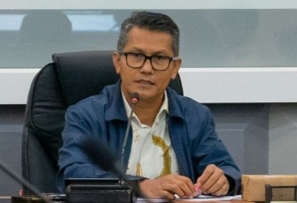 Jubir Kementerian Perindustrian Febri Hendri Antoni Arief 
