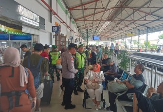 TNI-Polri Lakukan Pengamanan Lebaran 