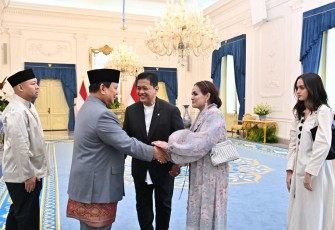 Wamentrans Viva Yoga silaturahmi dengan Presiden Prabowo Subianto 