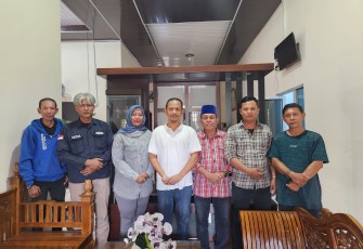 Ketua Pewarta Polrestabes Medan Chairum Lubis SH Poto Bersama Anggota Usai Jumat Barokah.