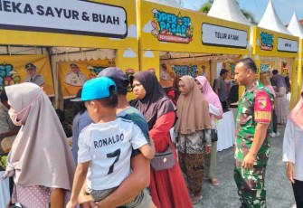 Operasi pasar murah di wilayah desa binaan 
