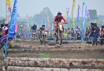 Kejuaraan Motor Trail Internasional Hard Enduro Ke-7 di Kendal, Jawa Tengah 