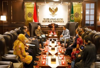 Ketua MA RI Sambut Kunjungan Resmi Presiden Tribunal de Recurso dan Dubes Timor Leste untuk Tingkatkan Kerja Sama Yudisial