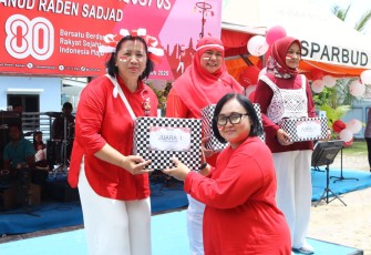 Lanud Raden Sadjad (RSA) Kabupaten Natuna menggelar berbagai perlombaan di kawasan wisata Nirwana Beach, Lanud RSA, Minggu (24/8/2025)