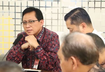 Dirjen Bangda Kemendagri Restuardy Daud 