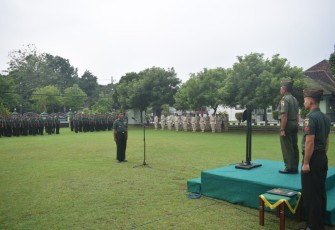 Upacara hari Sumpah Pemuda Ke-97 di lapangan Makodim Ponorogo 