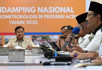 Mensos Laporkan Dapur Umum dan Santunan Korban Bencana Sumatera