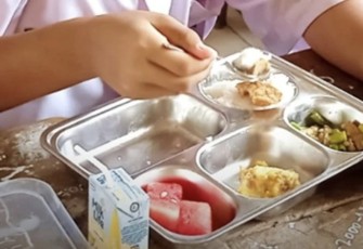 Ilustrasi food tray MBG