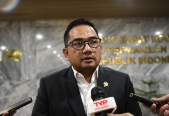 Ketua Komisi II DPR RI Rifqinizami Karsayuda