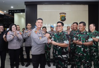 Polres Jakbar Dapat Kejutan Hangat dari Kodim 0503/JB