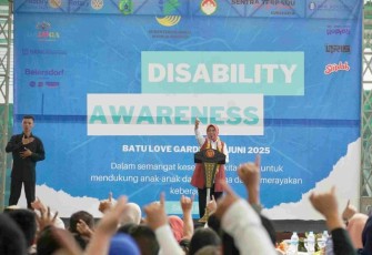 Penasihat I DWP Kemensos Fatma Saifullah Yusuf bersama jajaran DWP