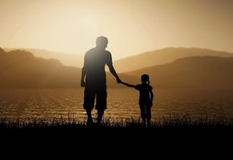 Ilustrasi Ayah dan Anak (Foto: Freepik.com)