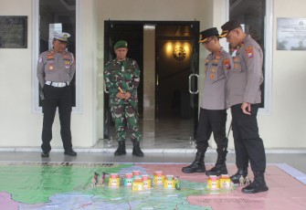 TNI-Polri Trenggalek Kerahkan Ratusan Personel Amankan Wilayah
