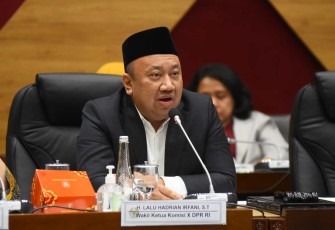 Wakil Ketua Komisi X DPR RI Lalu Hadrian Irfani