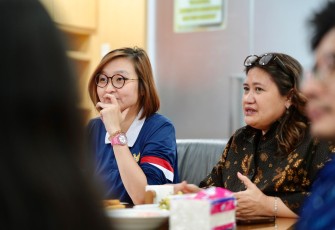 Wamenekraf, Irene Umar (kiri) saat temui Kepala Bappeda DKI bahas kolaborasi Jakarta Future Festival sebagai ruang ekspresi kreatif menuju 500 tahun Jakarta, Kantor Bappeda Jakarta, Selasa (6/5/2025).