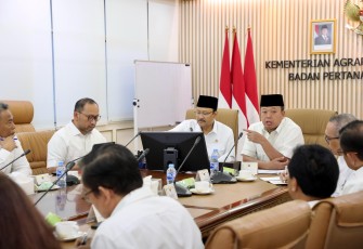 Menteri Agraria dan Tata Ruang/Kepala Badan Pertanahan Nasional (ATR/BPN), Nusron Wahid, menyatakan dukungannya terhadap pembangunan Sekolah Rakyat yang jadi salah satu program Presiden Republik Indonesia, Prabowo Subianto