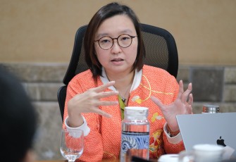 Wamenekraf/Wakabekraf Irene Umar